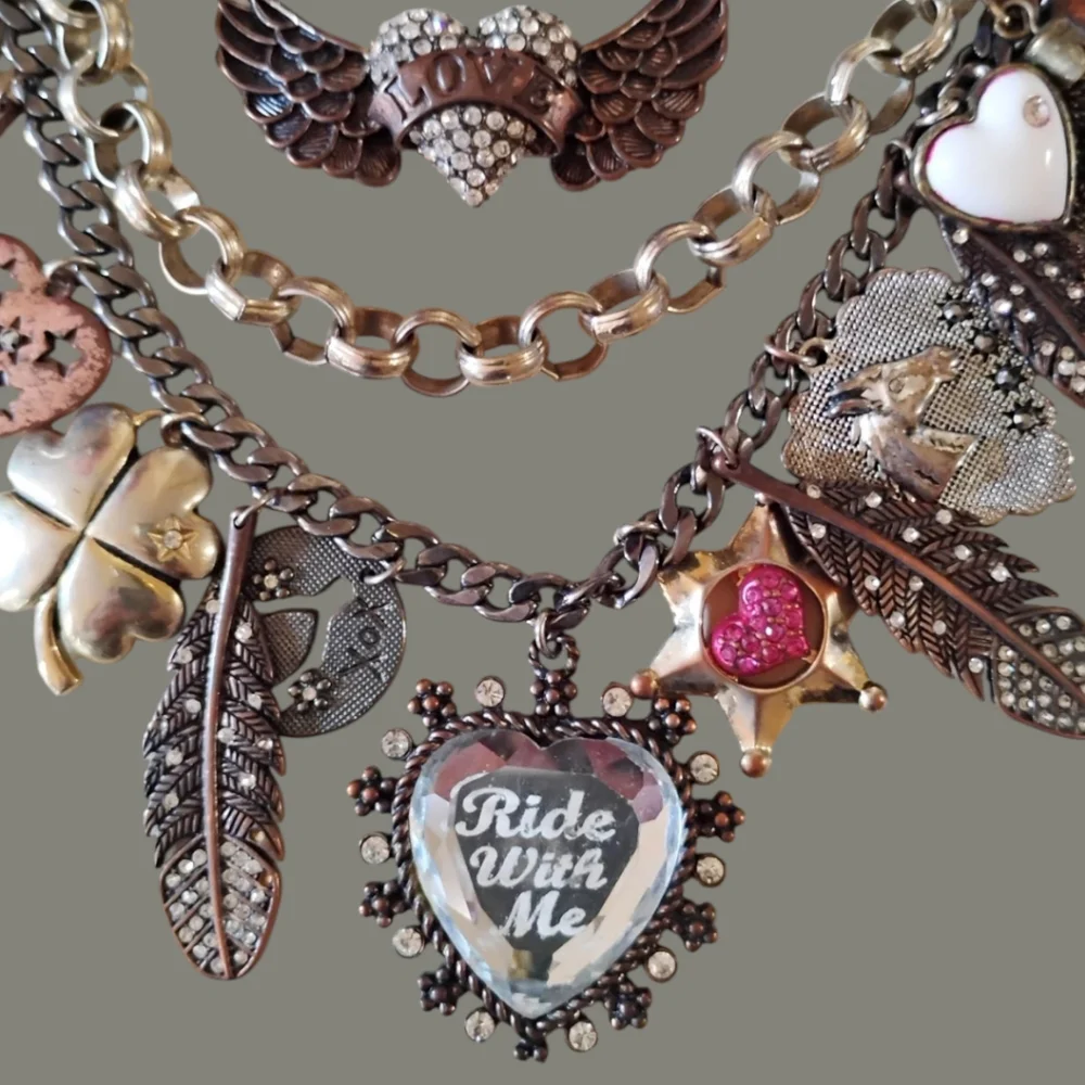 Vintage Betsey Johnson Lady Luck Multi Charm Layered Necklace - Picture 4 of 4